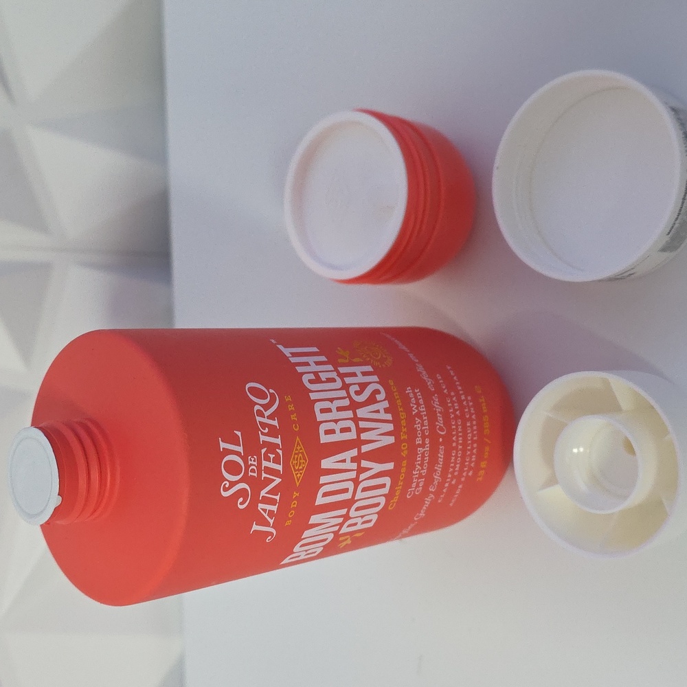 Sol de Janeiro Bom Dia Bright Body Wash & Body Cream 40. New & Sealed! - Picture 4 of 4